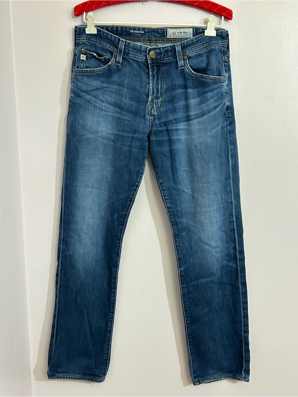 AG Jeans The Graduate Tailored Leg 30R